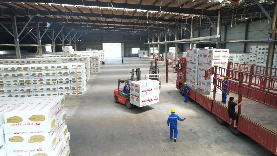 發(fā)貨現(xiàn)場(chǎng) | 高效率、高品質(zhì)，按時(shí)保質(zhì)交付！