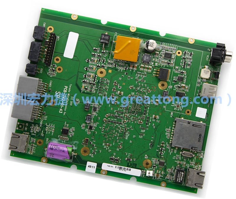 提出實驗數(shù)據(jù)佐證OSP表面處理的焊接強(qiáng)度比ENIG表面處理PCB來得強(qiáng)。但也證實OSP的焊錫強(qiáng)度會隨著時間老化而變差，所以，產(chǎn)品賣到市場上越久，其不良率應(yīng)該會越高